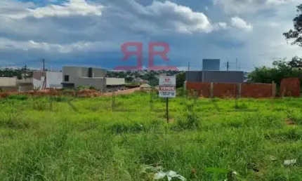 Terreno à venda no Jardim Marília, Bauru 
