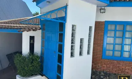 Casa para venda em guarapuava, centro, 3 dormitórios, 2 suítes, 2 vagas