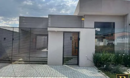 Casa para Venda em Guarapuava, Vila Bela, 2 dormitórios, 1 suíte, 1 banheiro, 2 vagas