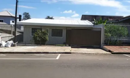 Casa para Venda em Guarapuava, Bonsucesso, 3 dormitórios, 2 banheiros, 1 vaga
