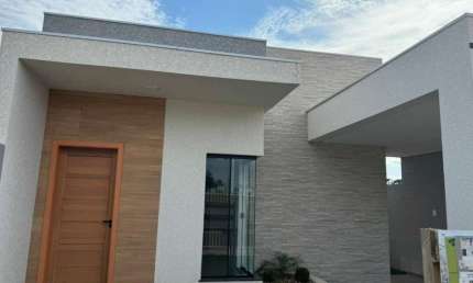 Casa para Venda em Guarapuava, Industrial, 3 dormitórios, 1 suíte, 1 banheiro, 1 vaga