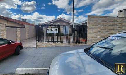 Casa para Venda em Guarapuava, Bonsucesso, 2 dormitórios, 1 banheiro, 1 vaga