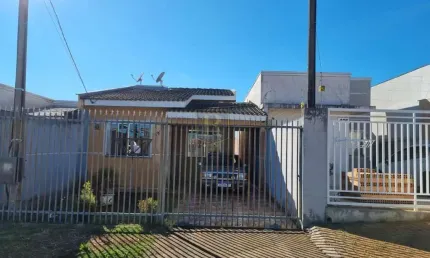 Casa para Venda em Guarapuava, Vila Bela, 1 dormitório, 1 banheiro, 2 vagas