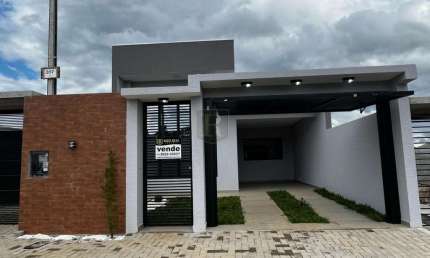 Casa para Venda em Guarapuava, Morro Alto, 3 dormitórios, 2 vagas
