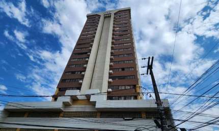 Imóvel Comercial para Venda em Guarapuava, Centro, 1 vaga