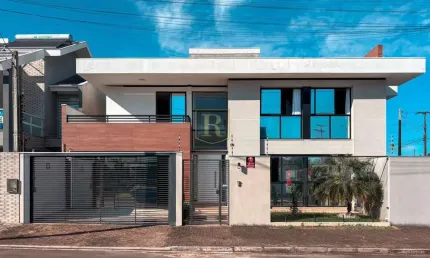 Sobrado para Venda em Guarapuava, Boqueirão, 3 dormitórios, 1 suíte, 2 vagas