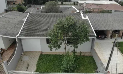 Casa para Venda em Guarapuava, Santa Cruz, 3 dormitórios, 1 suíte, 2 vagas