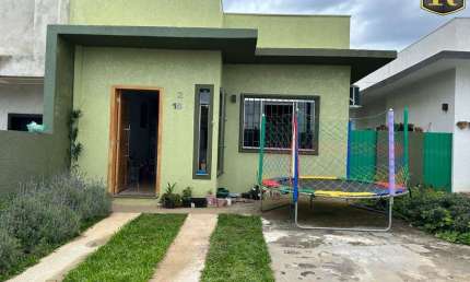 Casa para Venda em Guarapuava, Boqueirão, 2 dormitórios, 1 banheiro, 2 vagas