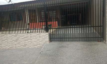 Casa para Venda em Guarapuava, Boqueirão, 3 dormitórios, 1 banheiro, 3 vagas