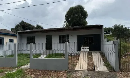 Casa para Venda em Guarapuava, Dos Estados, 2 dormitórios, 1 banheiro, 1 vaga