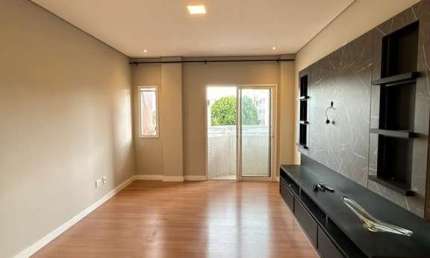 Apartamento para Venda em Guarapuava, Santa Cruz, 3 dormitórios, 1 suíte, 2 banheiros, 3 vagas