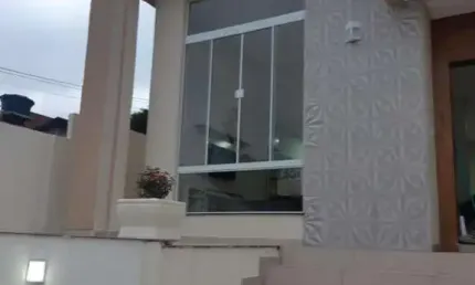 Casa para Venda em Guarapuava, Batel, 2 dormitórios, 1 suíte, 1 banheiro, 4 vagas