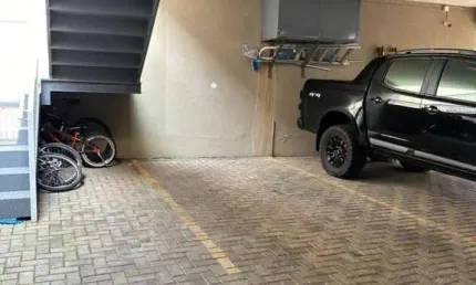 Garagem à venda na Rua Azevedo Portugal, 1264, Centro, Guarapuava