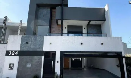 Sobrado para Venda em Guarapuava, Dos Estados, 3 dormitórios, 1 suíte, 2 banheiros, 4 vagas