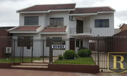 Sobrado para Venda em Guarapuava, Santana, 4 dormitórios, 1 suíte, 3 banheiros, 3 vagas