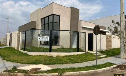 Casa para Venda em Guarapuava, Alto Cascavel, 3 dormitórios, 1 suíte, 2 vagas