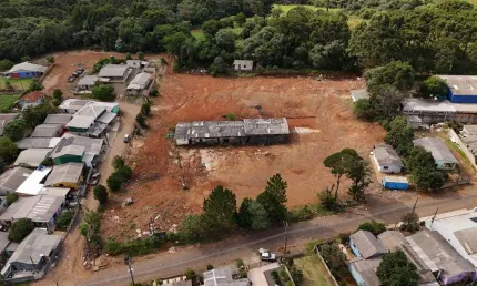Terreno à venda na Rua Dona Anastácia, 276, Boqueirão, Guarapuava