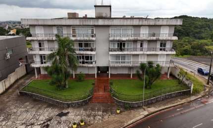 Apartamento para Venda em Guarapuava, Centro, 3 dormitórios, 1 suíte, 1 vaga