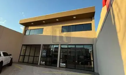 Barracão para Locação em Guarapuava, Centro, 3 banheiros, 4 vagas