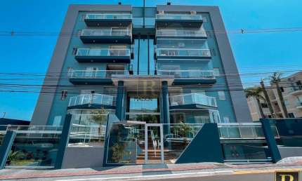 Apartamento para Locação em Guarapuava, Santa Cruz, 3 dormitórios, 1 suíte, 1 banheiro, 1 vaga