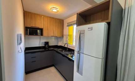 Apartamento para Locação em Guarapuava, Santa Cruz, 1 dormitório, 1 banheiro, 1 vaga