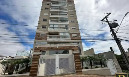 Apartamento para Venda em Guarapuava, Santa Cruz, 2 dormitórios, 2 suítes, 2 vagas