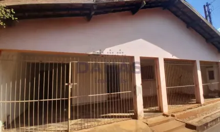 Casa com 3 quartos à venda no Santa Terezinha, Barretos 