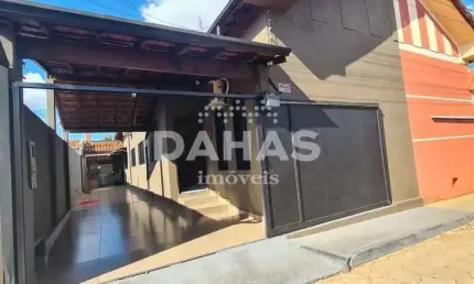 Casa com 3 quartos à venda no Centro, Barretos 