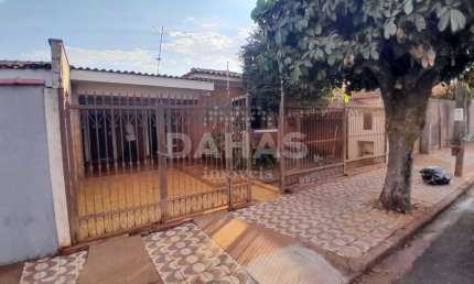 Casa com 5 quartos à venda no São José, Barretos 
