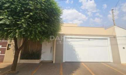 Casa com 1 quarto à venda no Residencial Jockey Club, Barretos 