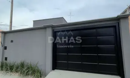 Otima casa no Bairro Derby Club divisa com o Bairro Jockey Club