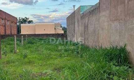 Lote / Terreno em Parque Residencial Minerva  -  Barretos