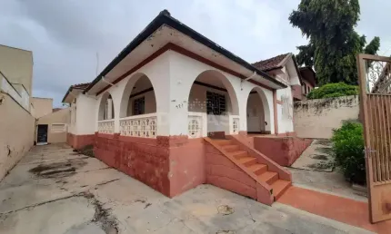 Casa à venda no Centro, Barretos 