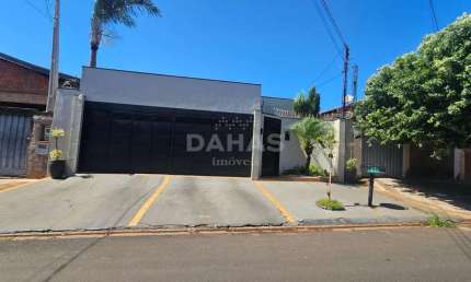 Casa com 3 quartos à venda no América, Barretos 