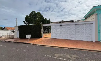 Casa com 6 quartos à venda no Primavera, Barretos 