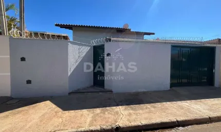 Casa com 3 quartos para alugar no Clementina, Barretos 