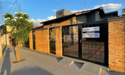 Casa com 3 quartos à venda no Jardim Alvorada, Barretos 