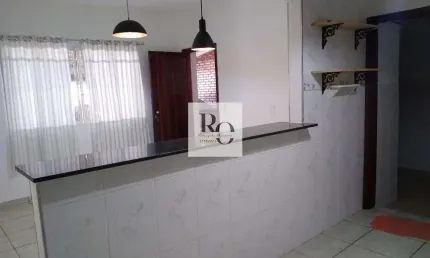 Casa com 3 dormitórios com 150 metros em Alvinópolis/ Atibaia- SP