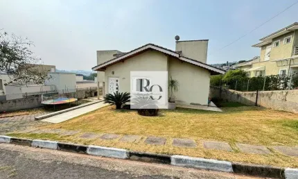 Oportunidade Única R$ 1.290.000 casa em Condomínio com 4 suítes em lote  800 m²