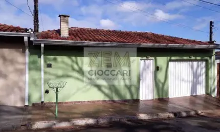 Casa com 3 quartos à venda no Centro, São Simão 