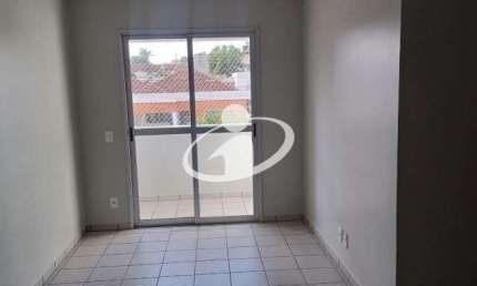 Apartamento com 3 quartos para alugar no Martins, Uberlândia  por R$ 2.000