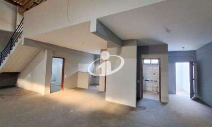 Barracão / Galpão / Depósito para alugar no Santa Rosa, Uberlândia  por R$ 6.500