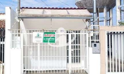 Casa comercial com 1 sala para alugar no Centro, Uberlândia  por R$ 1.400