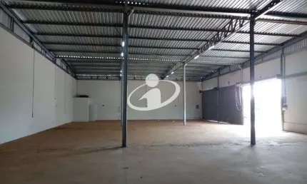 Barracão / Galpão / Depósito para alugar no Shopping Park, Uberlândia  por R$ 16.500