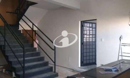 Sala comercial para alugar no Brasil, Uberlândia  por R$ 7.000