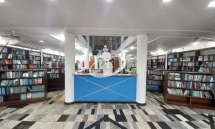 Sala comercial para alugar em Saraiva, Uberlândia  por R$ 18.000