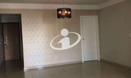 Apartamento com 3 quartos para alugar em Saraiva, Uberlândia  por R$ 3.500