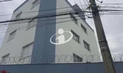 Apartamento com 2 quartos para alugar no Santa Rosa, Uberlândia  por R$ 1.600
