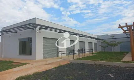 Ponto comercial para alugar no Residencial Pequis, Uberlândia  por R$ 800