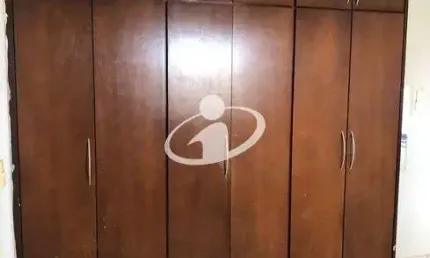 Apartamento com 3 quartos para alugar no Luizote de Freitas, Uberlândia  por R$ 2.000